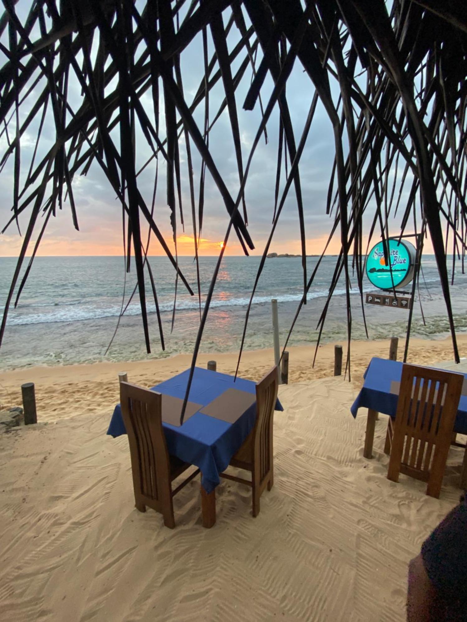 Hotel Sapphire Blue Hikkaduwa Esterno foto